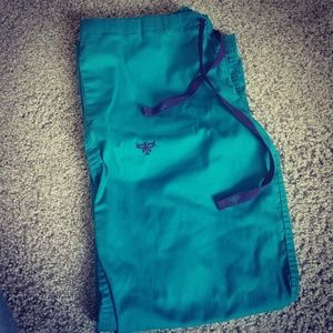 Med Couture scrub pants